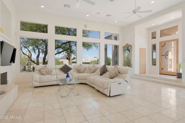 28729 N 107TH Street, Scottsdale, AZ 85262