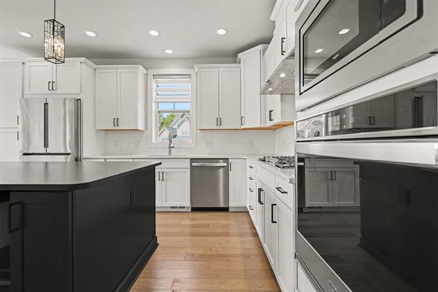 3239 Brackley Drive, Ann Arbor, MI 48105