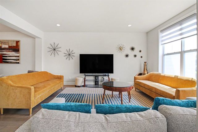 3239 Brackley Drive, Ann Arbor, MI 48105