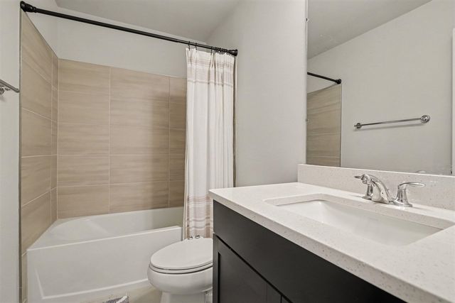 3239 Brackley Drive, Ann Arbor, MI 48105
