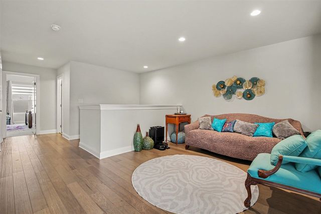 3239 Brackley Drive, Ann Arbor, MI 48105