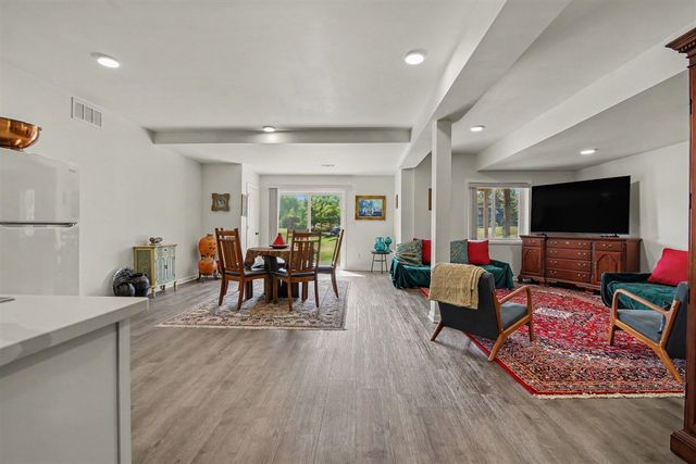 3239 Brackley Drive, Ann Arbor, MI 48105