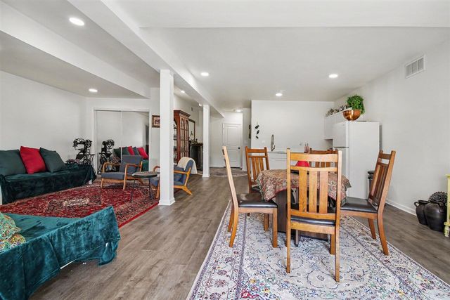 3239 Brackley Drive, Ann Arbor, MI 48105