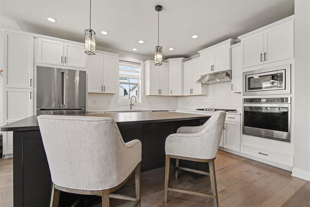 3239 Brackley Drive, Ann Arbor, MI 48105