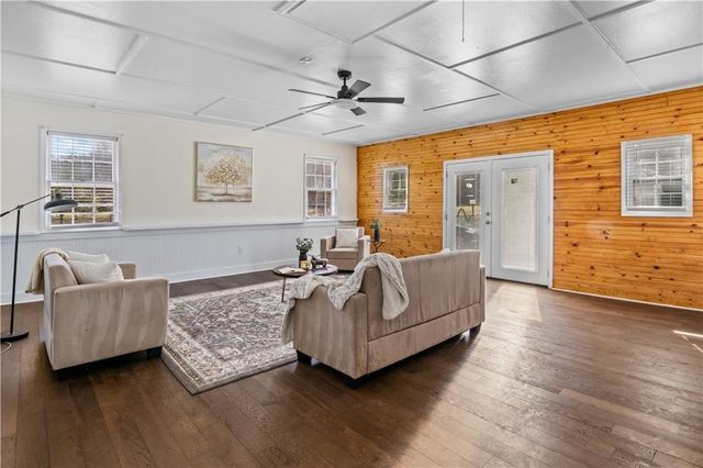 221 Griffin Mountain Trl, Conyers, GA 30013