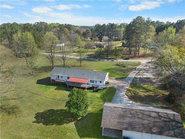 221 Griffin Mountain Trl, Conyers, GA 30013