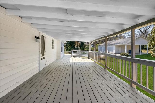 221 Griffin Mountain Trl, Conyers, GA 30013