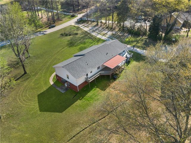 221 Griffin Mountain Trl, Conyers, GA 30013