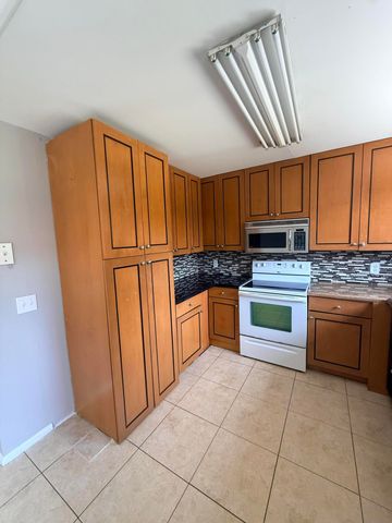 5324 BOSQUE Lane 92, West Palm Beach, FL 33415