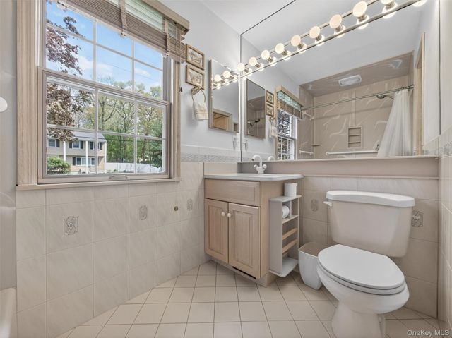 132 Waters Edge, Congers, NY 10920