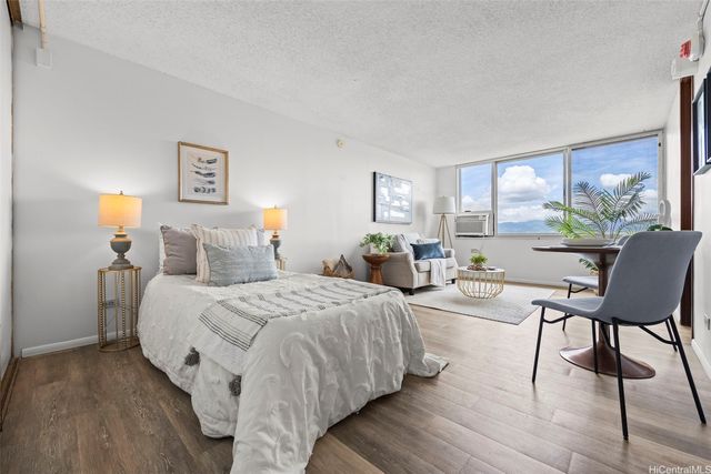 98-288 Kaonohi Street 2808, Aiea, HI 96701