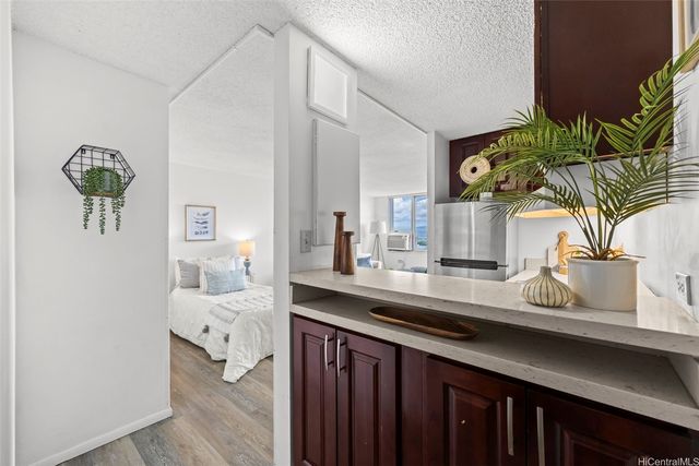 98-288 Kaonohi Street 2808, Aiea, HI 96701