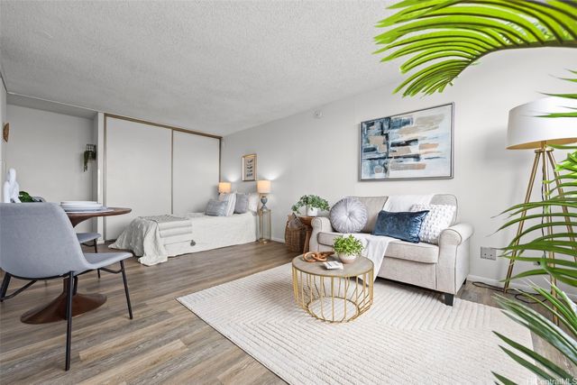 98-288 Kaonohi Street 2808, Aiea, HI 96701