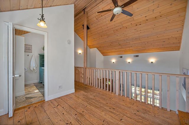 20810 Indian Dr, Colfax, CA 95713