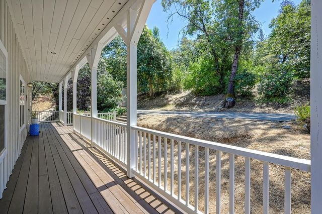 20810 Indian Dr, Colfax, CA 95713