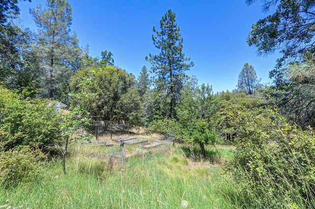 20810 Indian Dr, Colfax, CA 95713