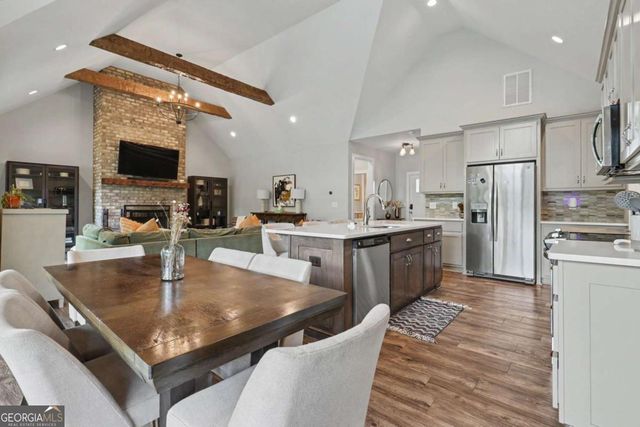 1220 Dogwood Trail, Hiawassee, GA 30546