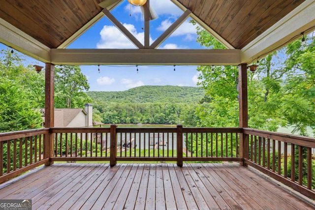 1220 Dogwood Trail, Hiawassee, GA 30546