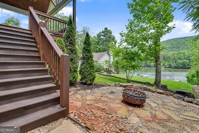 1220 Dogwood Trail, Hiawassee, GA 30546