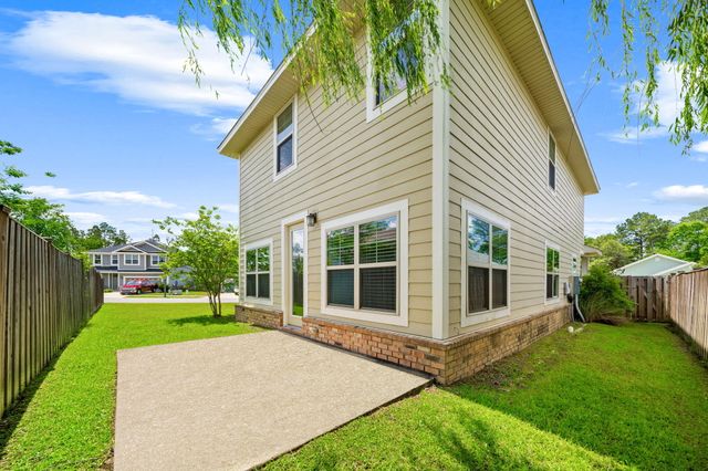 120 Brandywine Road, Freeport, FL 32439