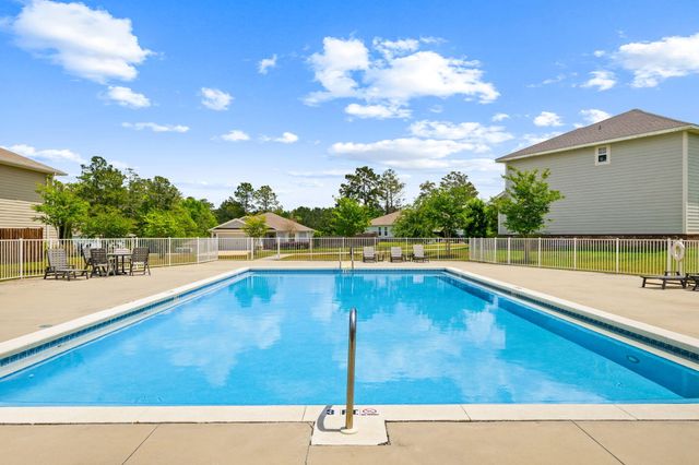 120 Brandywine Road, Freeport, FL 32439