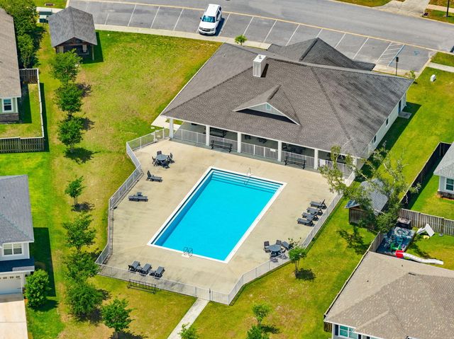 120 Brandywine Road, Freeport, FL 32439
