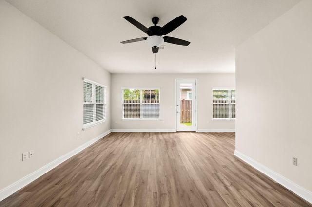 120 Brandywine Road, Freeport, FL 32439