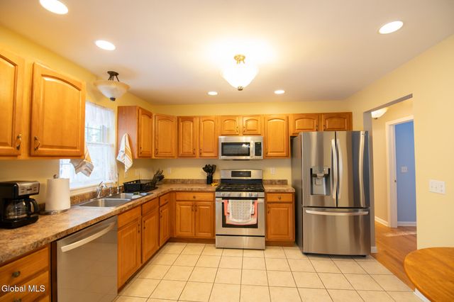 83 Fenway Drive, Lake Luzerne, NY 12846