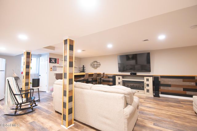 83 Fenway Drive, Lake Luzerne, NY 12846