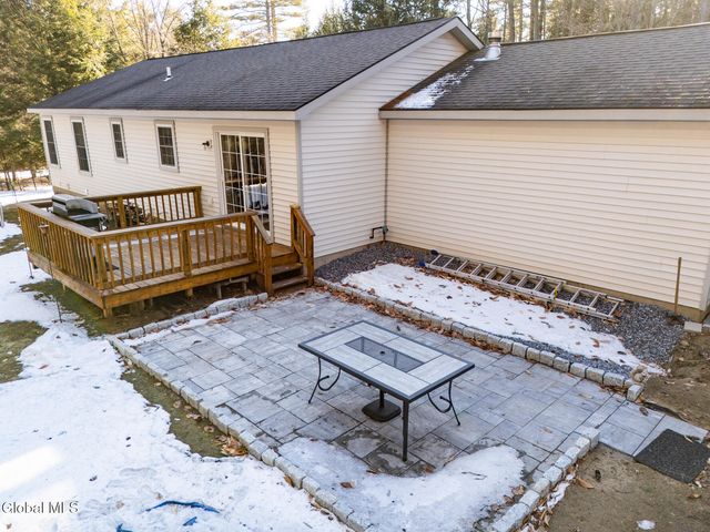 83 Fenway Drive, Lake Luzerne, NY 12846