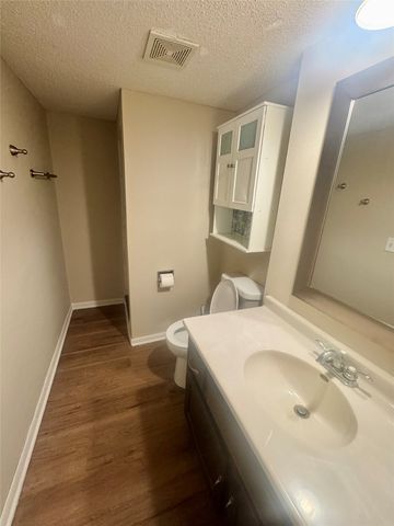 3240 SE 20th Street, Des Moines, IA 50320