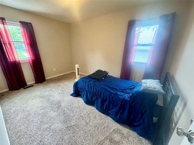 3240 SE 20th Street, Des Moines, IA 50320