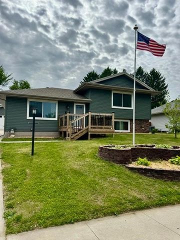 3240 SE 20th Street, Des Moines, IA 50320