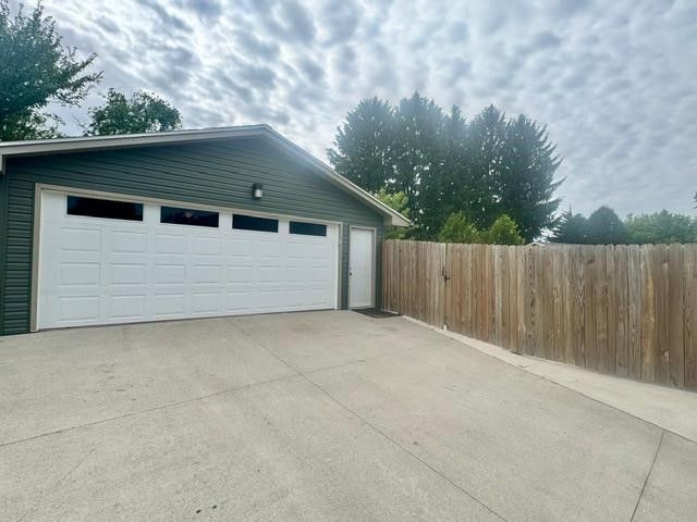3240 SE 20th Street, Des Moines, IA 50320