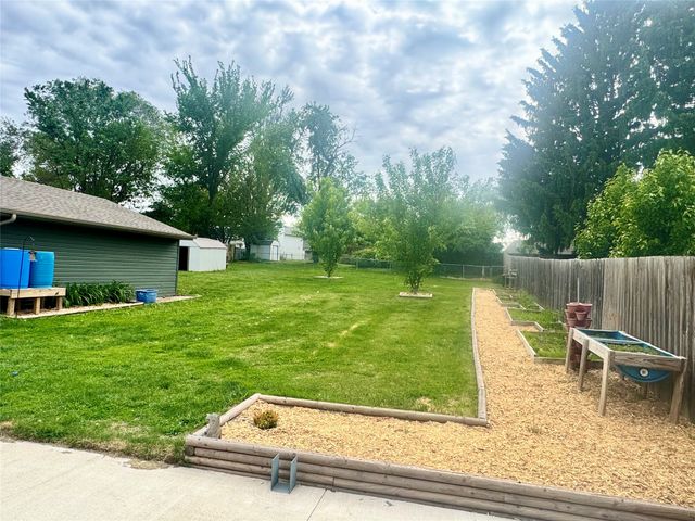 3240 SE 20th Street, Des Moines, IA 50320