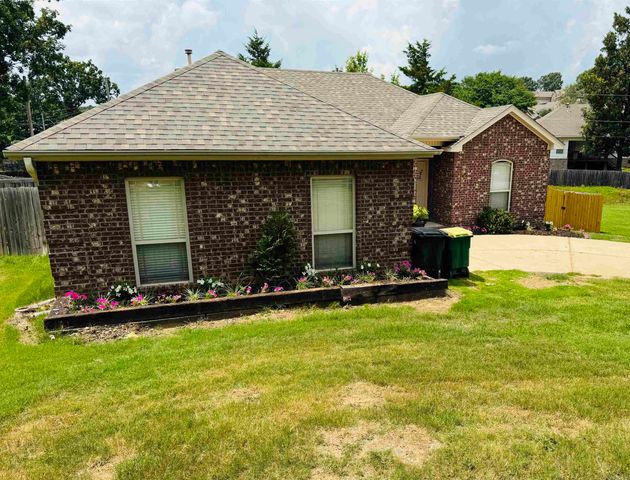 10610 Rockbrook Drive, Sherwood, AR 72120
