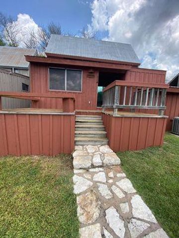 114 Topspin DR, Spicewood, TX 78669