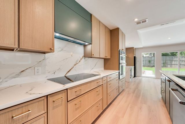 2418 Grandview Drive, Richardson, TX 75080