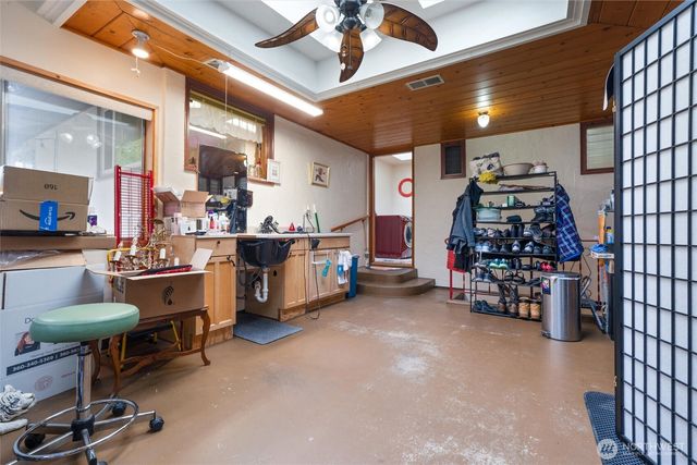 940 Grant Avenue, Port Orchard, WA 98366