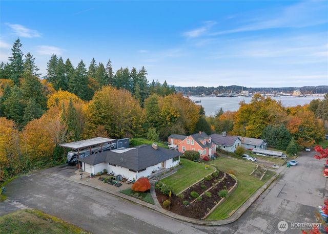 940 Grant Avenue, Port Orchard, WA 98366