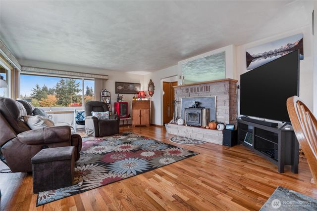 940 Grant Avenue, Port Orchard, WA 98366