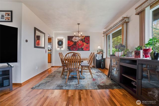 940 Grant Avenue, Port Orchard, WA 98366