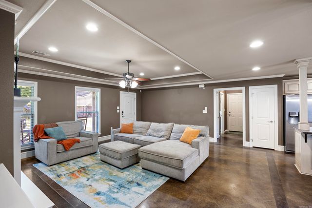 20 Joshua Circle, Conway, AR 72032