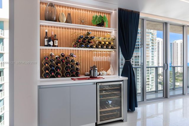 300 Sunny Isles Blvd 4-1702, Sunny Isles Beach, FL 33160