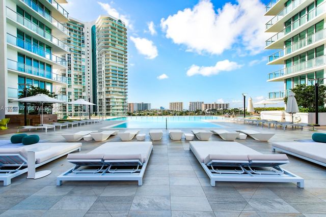 300 Sunny Isles Blvd 4-1702, Sunny Isles Beach, FL 33160