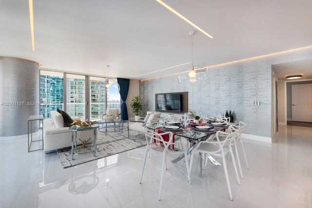 300 Sunny Isles Blvd 4-1702, Sunny Isles Beach, FL 33160