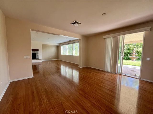 7271 Blue Crab Court, Eastvale, CA 92880