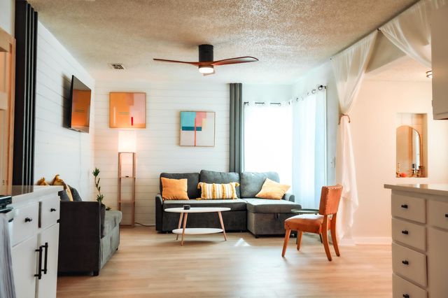 2436 24th Street, Front, Lubbock, TX 79411