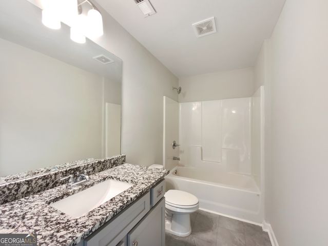 101 Lexington Place Drive, Griffin, GA 30223