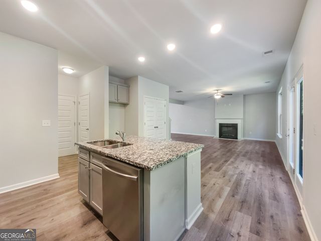 101 Lexington Place Drive, Griffin, GA 30223